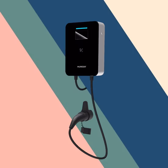 Moreday 7.4kw Type 2 EV Charger Smart APP 1-3 Phase Home Charger Station with Cable